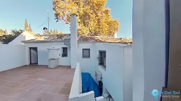 3 bedroom House for Sale in The Golden Mile-88382
