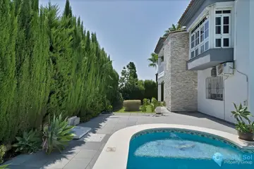 3 bedroom House for Sale in Estepona-26623