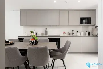 3 bedroom Apartment for Sale in Elviria-26672