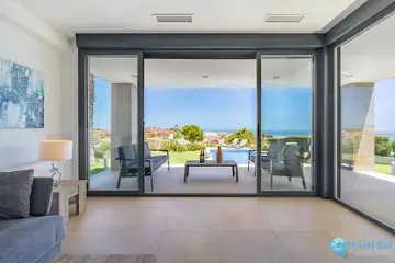 4 bedroom House for Sale in Manilva-26716