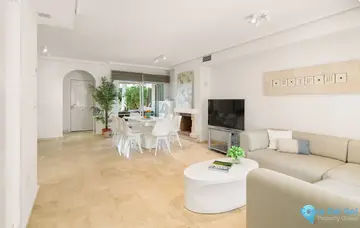 4 bedroom House for Sale in Costabella-26842