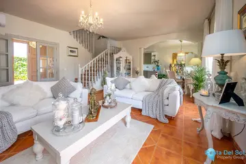 3 bedroom House for Sale in Coín-15329