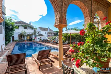 3 bedroom House for Sale in The Golden Mile-27265
