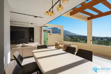 3 bedroom Apartment for Sale in Nueva Andalucía-27313