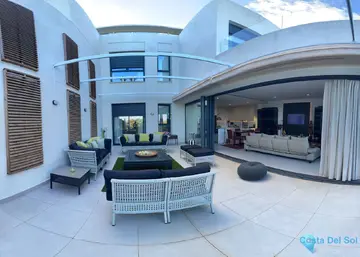 3 bedroom House for Sale in Casares Playa-27341