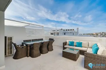 4 bedroom House for Sale in La Cala de Mijas-27412