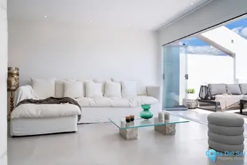 3 bedroom Apartment for Sale in La Quinta-27552