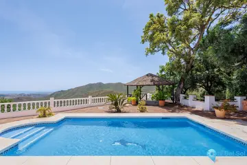 6 bedroom House for Sale in Coín-27562