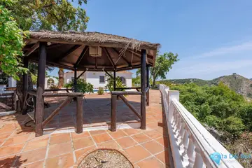 6 bedroom House for Sale in Coín-27566