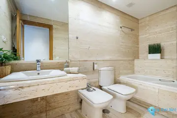 2 bedroom Apartment for Sale in Marbella-27621