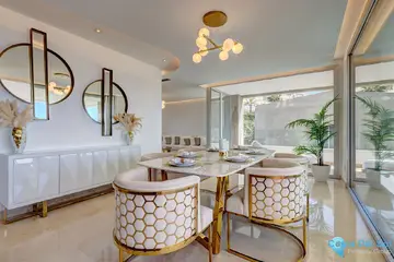 3 bedroom Apartment for Sale in Benahavís-28082