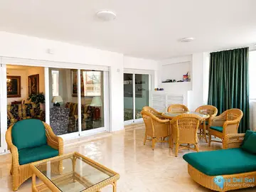 3 bedroom Apartment for Sale in Marbella-28119