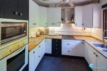 4 bedroom House for Sale in Marbella-28165