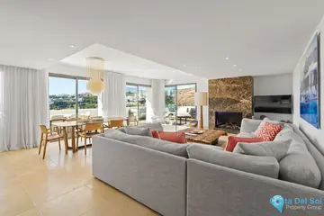 3 bedroom Apartment for Sale in Los Flamingos