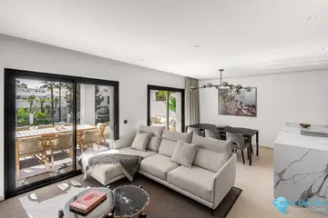 3 bedroom Apartment for Sale in Nueva Andalucía-28566