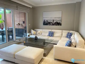5 bedroom House for Sale in Bahía de Marbella-28676
