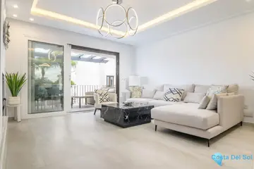 3 bedroom Apartment for Sale in Puerto Banús-28766