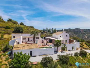 7 bedroom House for Sale in Cómpeta-28998