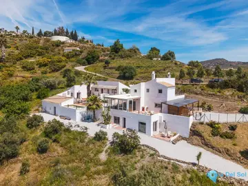 7 bedroom House for Sale in Cómpeta-28999