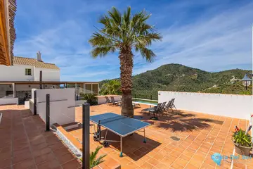 7 bedroom House for Sale in Cómpeta-29002