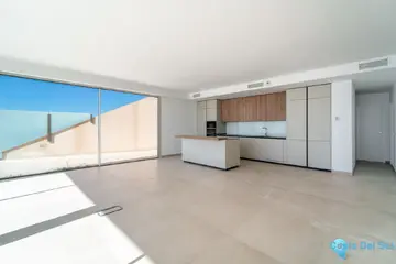4 bedroom Apartment for Sale in Benalmadena Pueblo-29031