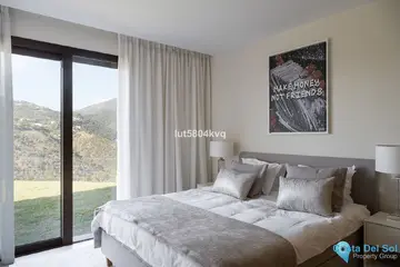 3 bedroom Apartment for Sale in Benahavís-29068