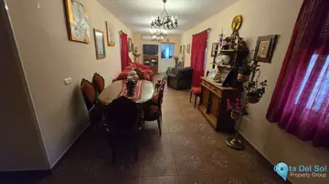 6 bedroom House for Sale in Alhaurín de la Torre-29141