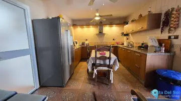 6 bedroom House for Sale in Alhaurín de la Torre-29142