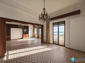 4 bedroom Apartment for Sale in Málaga Centro-29149