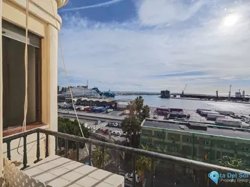 4 bedroom Apartment for Sale in Málaga Centro-29154