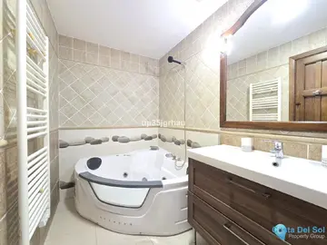 4 bedroom House for Sale in Estepona-29195