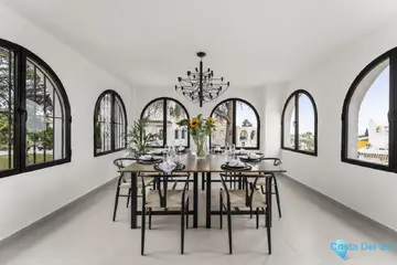 3 bedroom Apartment for Sale in Nueva Andalucía-29426