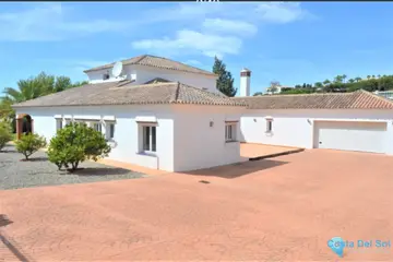 5 bedroom House for Sale in Mijas