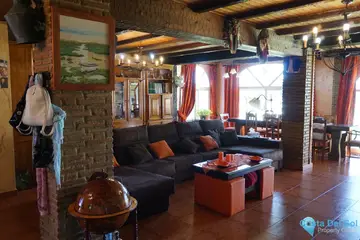6 bedroom House for Sale in Estepona-29560
