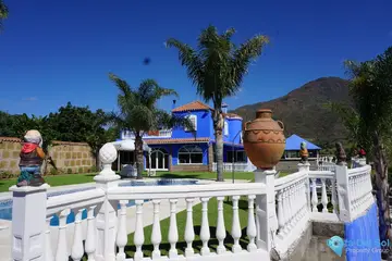 6 bedroom House for Sale in Estepona-29561