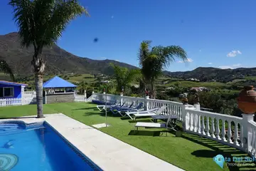 6 bedroom House for Sale in Estepona-29562