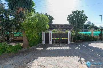 4 bedroom House for Sale in Las Chapas-29631