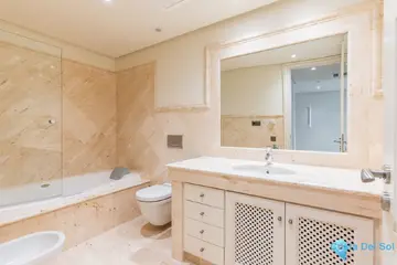 2 bedroom Apartment for Sale in Estepona-29798