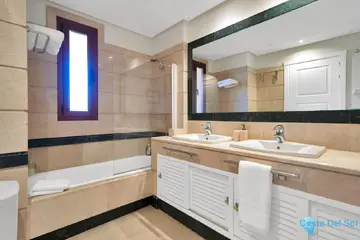 3 bedroom Apartment for Sale in Bahía de Marbella-29848