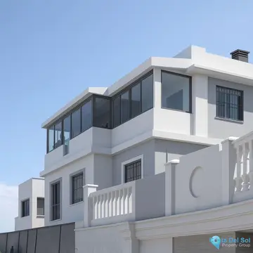 5 bedroom House for Sale in Málaga