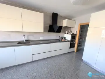 5 bedroom House for Sale in Málaga-30055