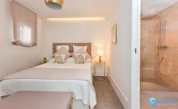 2 bedroom Apartment for Sale in The Golden Mile-15611