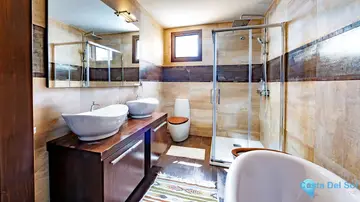 4 bedroom House for Sale in Benalmadena Pueblo-30332