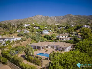 5 bedroom House for Sale in Valtocado-30500