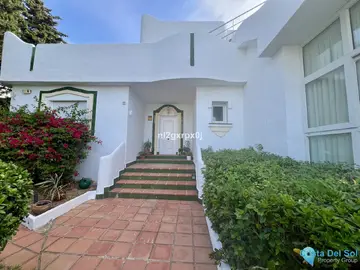 3 bedroom House for Sale in Reserva de Marbella-30525