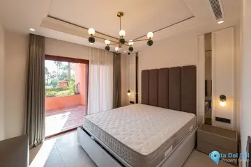3 bedroom Apartment for Sale in New Golden Mile-30703