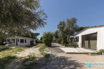 9 bedroom House for Sale in Marbella-30718