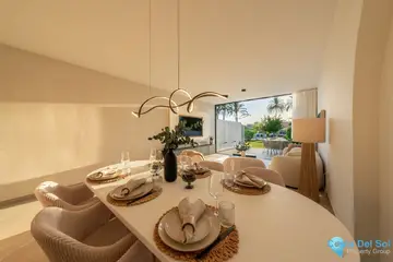 4 bedroom House for Sale in Nueva Andalucía-30842