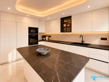 2 bedroom Apartment for Sale in Estepona-31062