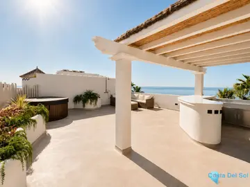 2 bedroom Apartment for Sale in Estepona-31050